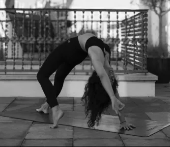Outdoor Yoga Class - Gallery
